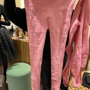 BRAND NEW WOLFORD ROMANCE NET LEGGINGS